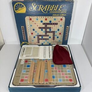 Scrabble Deluxe 1977 Turntable Edition Selchow & Righter Rotating Board Game GUC